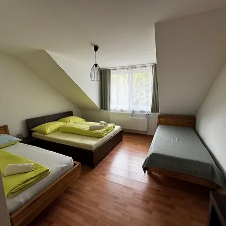 Pod Smokovcom Apartament